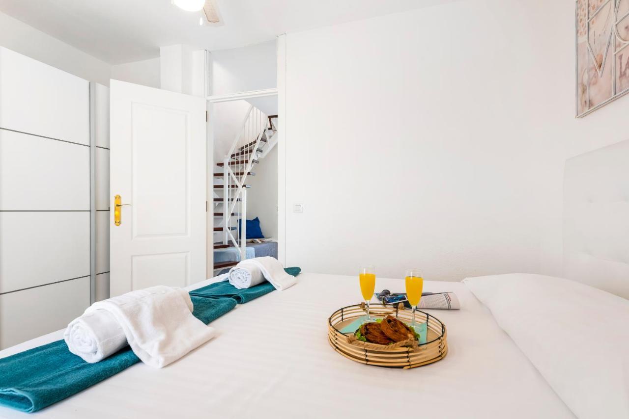 1314 Fabulous 2 Bedroom Accommodation Roof Terrace Callao Salvaje Exterior photo